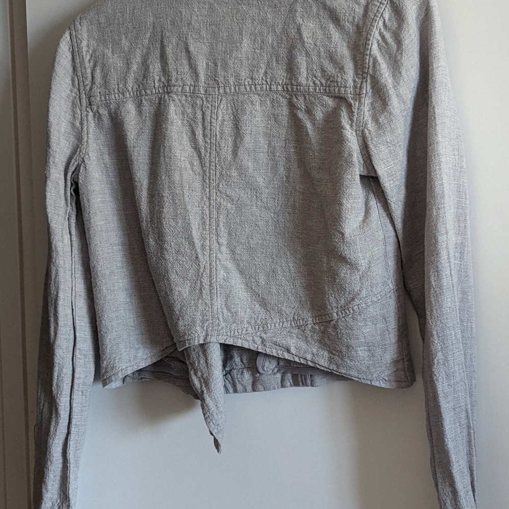 Grey button down jacket - Picture 2 of 3